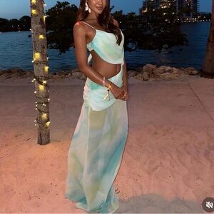 Bananhot ALFIA GREEN LAGOON dress